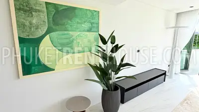 PAT23074: Spacious 2-Bedroom Duplex with Large Terrace For Rent in Patong, Phuket. Photo #8