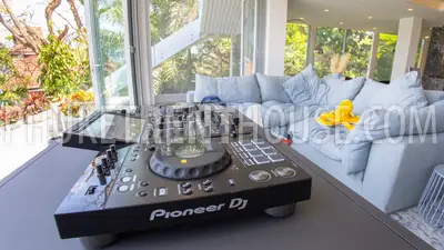 PAT21690: Five Bedrooms Luxury Villa In The Hills Of Patong. Фото #7