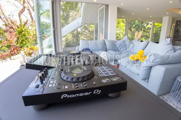 PAT21690: Five Bedrooms Luxury Villa In The Hills Of Patong. 照片 #7