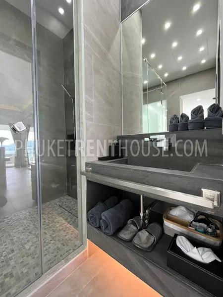 PAT21690: Five Bedrooms Luxury Villa In The Hills Of Patong. 照片 #27