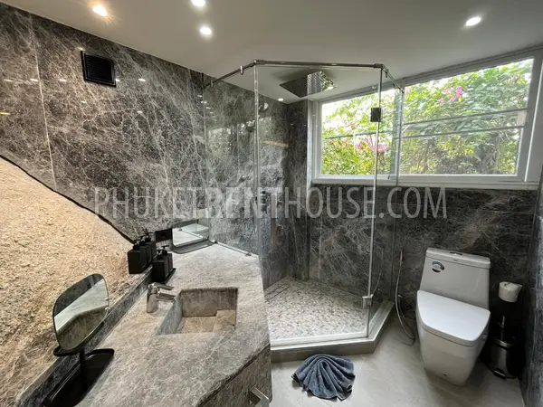 PAT21690: Five Bedrooms Luxury Villa In The Hills Of Patong. 照片 #58