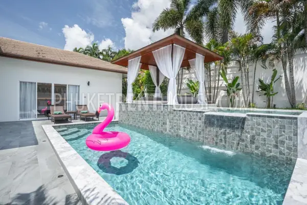 RAW21695: Modern Pool Villa with Jacuzzi. Photo #5