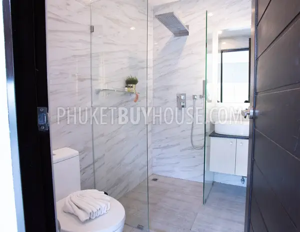 KAM23076: 2 Bedroom Freehold Penthouse with Sea Views, 450m from Kamala Beach. Photo #14