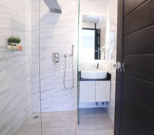 KAM23076: 2 Bedroom Freehold Penthouse with Sea Views, 450m from Kamala Beach. Photo #16
