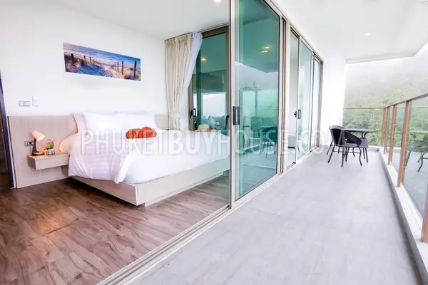 KAM23076: 2 Bedroom Freehold Penthouse with Sea Views, 450m from Kamala Beach. Photo #7