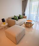 LAG21707: One Bedroom Apartment in 600 meters froom Bang Tao Beach. Thumbnail #5
