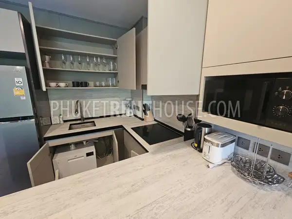 CHE23084: Huge 1-Bedroom Apartment for Rent in Bang Tao, Phuket. Photo #3