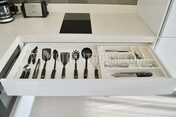 LAG23085: 2-Bedroom Apartment for Rent in Laguna, Phuket. Photo #17