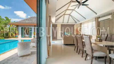 RAW21710: Five Bedroom Villa with Pool and Garden in Rawai. Photo #10