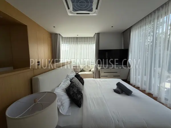 BAN23066: Exclusive 4-Bedroom Pool Villa For Rent in Bang Tao, Phuket. Photo #29