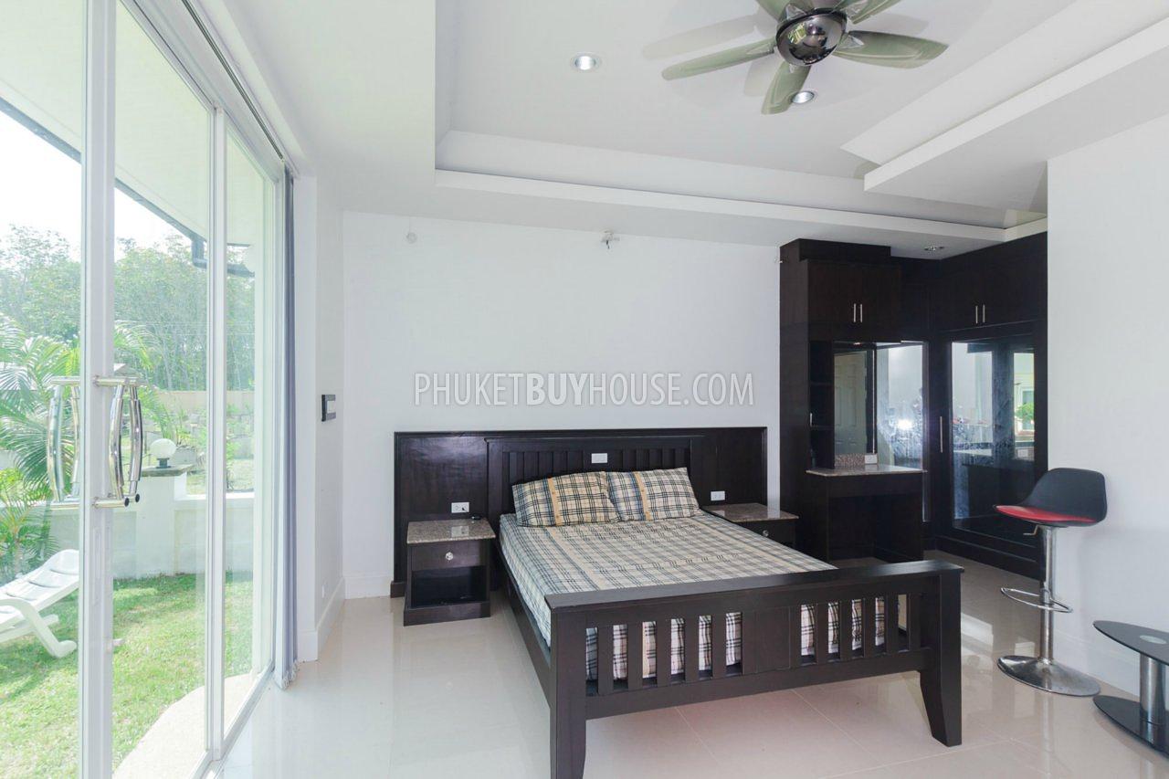 TAL3783: Luxury 4 bedroom Villa and Pool in Talang. Photo #15