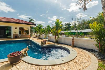 TAL3783: Luxury 4 bedroom Villa and Pool in Talang. Photo #21