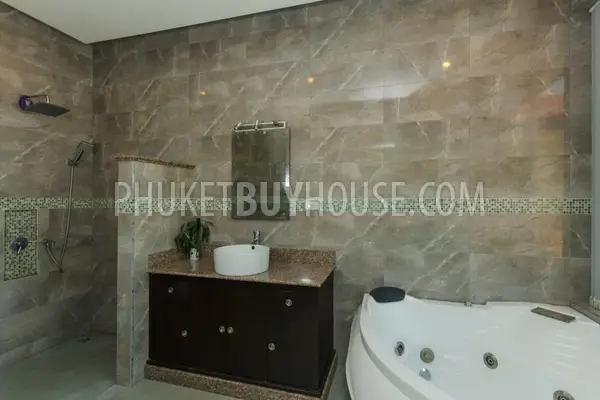 TAL3783: Luxury 4 bedroom Villa and Pool in Talang. Photo #41