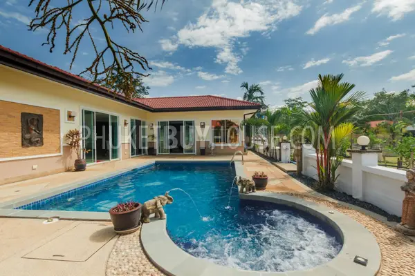 TAL3783: Luxury 4 bedroom Villa and Pool in Talang. Photo #47