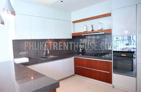 BAN21548: Luxury Villa For Rent in Bangtao. Photo #6