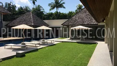 LAY21562: Luxury 5 bedrooms villa with huge garden. Фото #1