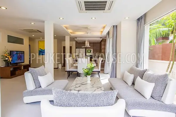 RAW21569: A Family House For Rent In Rawai. Photo #3