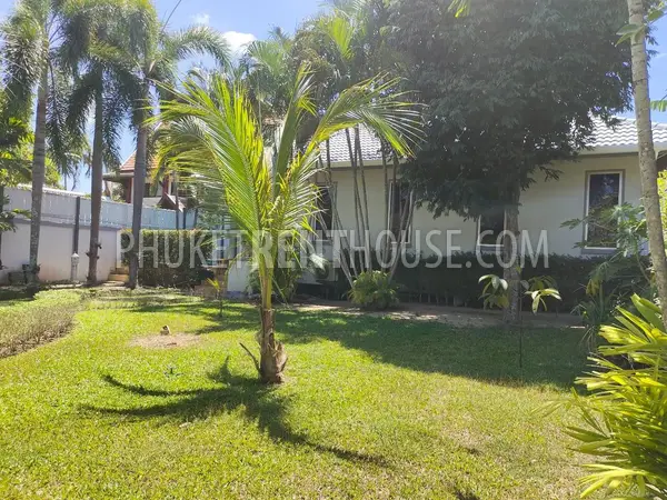 RAW21571: Cozy Pool Villa with Huge Garden in Rawai. Photo #1