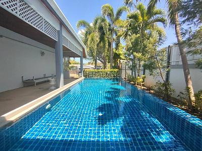 RAW21571: Cozy Pool Villa with Huge Garden in Rawai. Photo #17