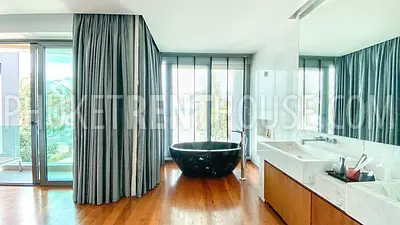 RAW21577: Luxury Beach Front Villa In Rawai. Фото #15