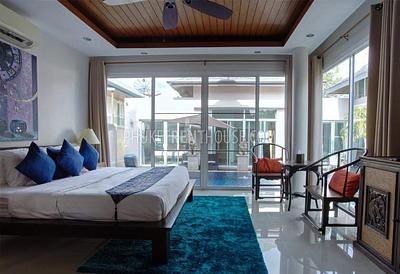 RAW21598: Bali Style Villa For Rent in Rawai. Photo #6