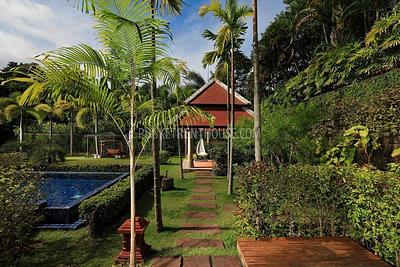 NAI21599: Bali Style villa in Nai Harn. Фото #2