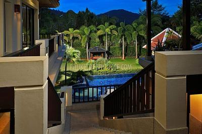 NAI21599: Bali Style villa in Nai Harn. Фото #18