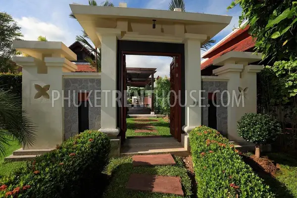 NAI21599: Bali Style villa in Nai Harn. Фото #15