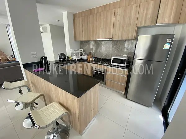 BAN21600: Family House In Laguna For Rent. Photo #3