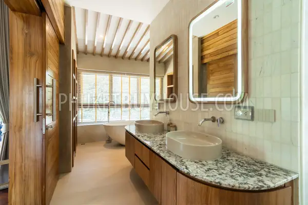 CHE23069: 4-Bedroom Villa in Cherng Talay, Phuket. Photo #19