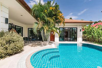 RAW21635: Pool Villa For Rent in Rawai. Photo #3
