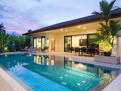 RAW21635: Pool Villa For Rent in Rawai. Photo #11