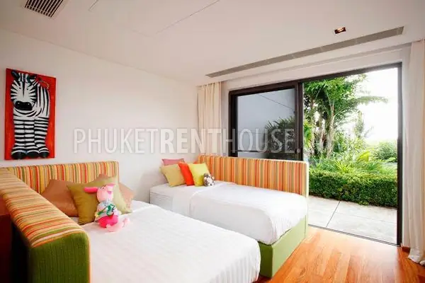KAT21637: 3-Bedroom Penthouse in the Luxury Complex in Kata. Photo #8
