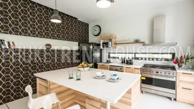 CHE21648: Five-bedroom House in Pasak area. Фото #4
