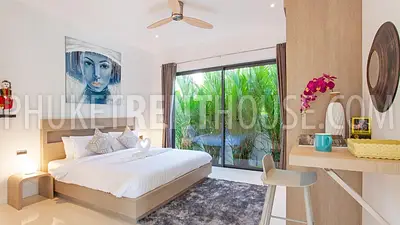 RAW21653: Modern pool villa in Rawai. Фото #2