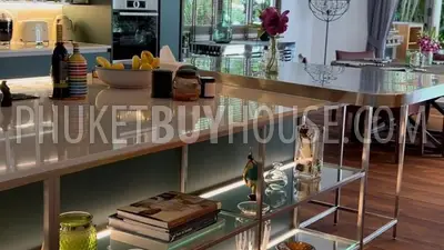 CHE23113: 4-Bedroom Luxury Pool Villa in Layan, Phuket. Photo #5