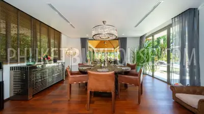 CHE23113: 4-Bedroom Luxury Pool Villa in Layan, Phuket. Photo #28