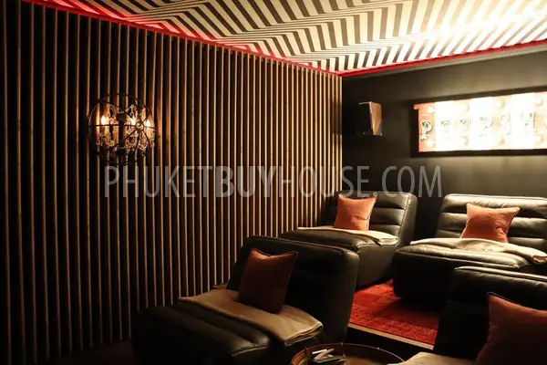 CHE23113: 4-Bedroom Luxury Pool Villa in Layan, Phuket. Photo #26