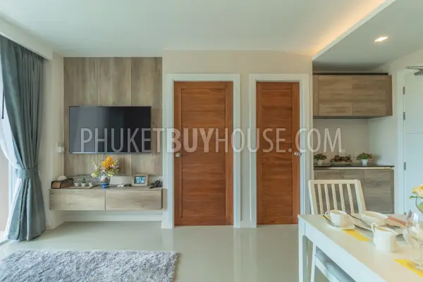 RAW23114: 1-Bedroom Deluxe Sea View Apartment in Rawai, Phuket. Photo #8