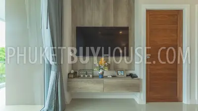 RAW23114: 1-Bedroom Deluxe Sea View Apartment in Rawai, Phuket. Photo #9