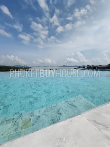 RAW23114: 1-Bedroom Deluxe Sea View Apartment in Rawai, Phuket. Photo #17