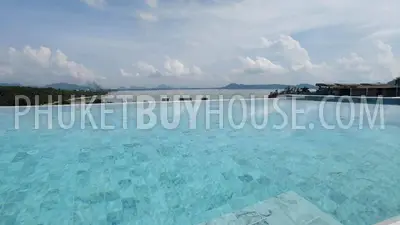 RAW23115: 2-Bedroom Deluxe Sea View Apartment in Rawai, Phuket. Photo #10