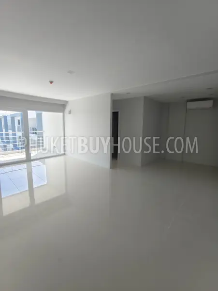 RAW23115: 2-Bedroom Deluxe Sea View Apartment in Rawai, Phuket. Photo #21