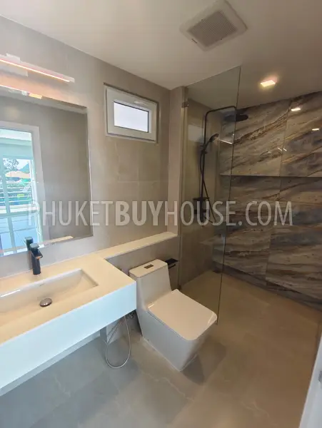 RAW23115: 2-Bedroom Deluxe Sea View Apartment in Rawai, Phuket. Photo #28