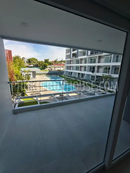 RAW23116: 2-Bedroom Duplex with Private Pool in Rawai, Phuket. Photo #7