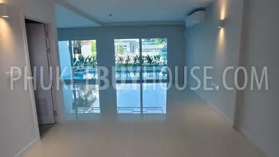 RAW23116: 2-Bedroom Duplex with Private Pool in Rawai, Phuket. Photo #12