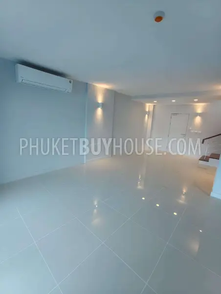 RAW23116: 2-Bedroom Duplex with Private Pool in Rawai, Phuket. Photo #18