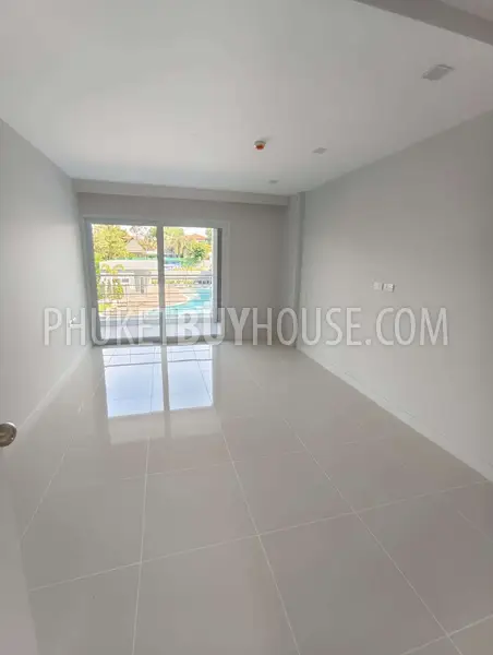 RAW23116: 2-Bedroom Duplex with Private Pool in Rawai, Phuket. Photo #21