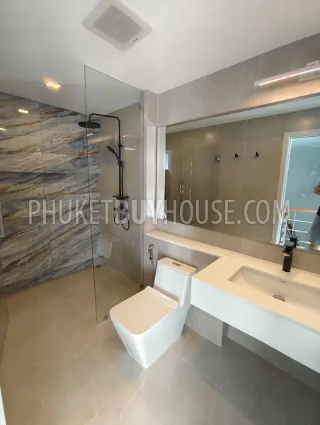 RAW23116: 2-Bedroom Duplex with Private Pool in Rawai, Phuket. Photo #35