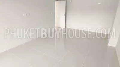 RAW23116: 2-Bedroom Duplex with Private Pool in Rawai, Phuket. Photo #34